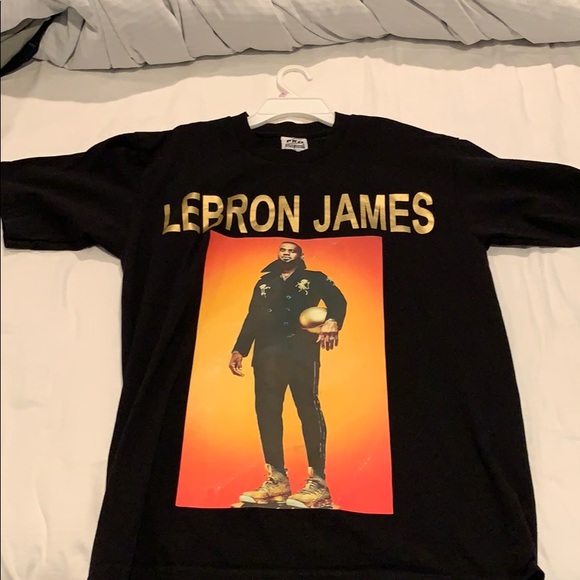 LeBron James shirt